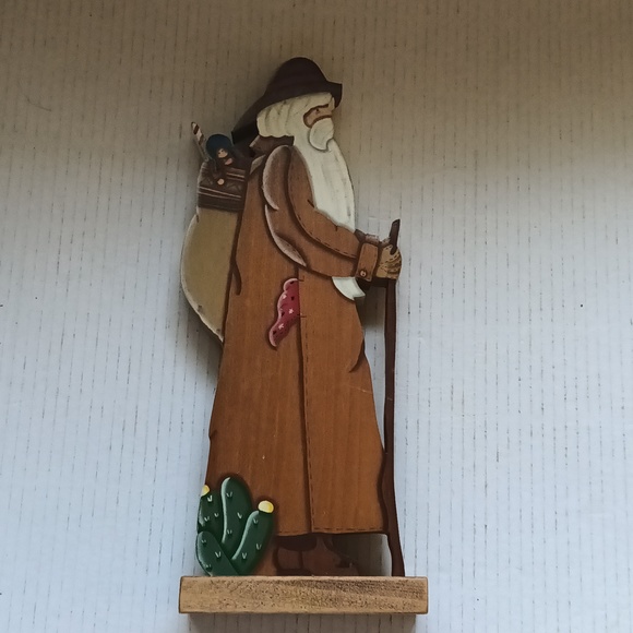 Folk Art Wood Grandeur Noel Rustic Santa Old Saint Nick Hand Painted Figurine - Picture 5 of 13